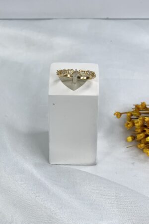Anel Mini Corações Vazados com Zircônias - Semijoia Ouro