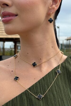 Choker Com Um Trevo Preto - Semijoia Ouro